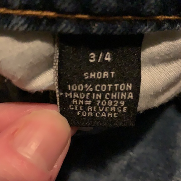 Rue 21 denim shorts size 3/4 - Picture 4 of 4
